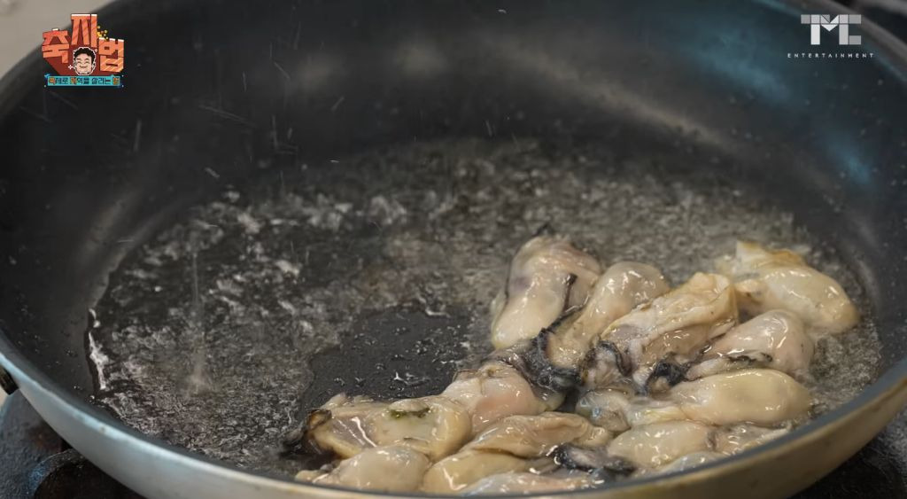 이번에 아예 통영 수산물 축제 새로 만든 백종원.JPG | 인스티즈