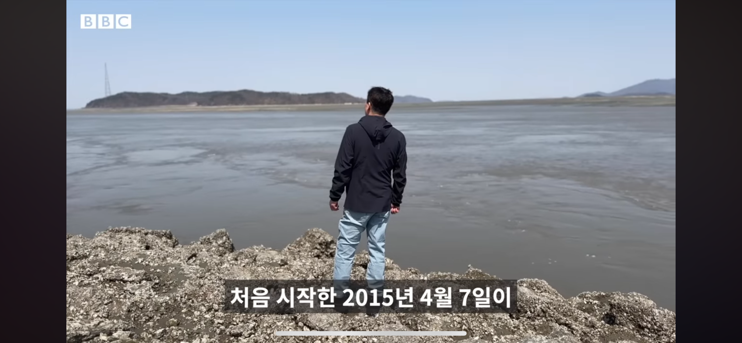 쌀이 든 페트병을 북한으로 보내는 사람들 | 인스티즈