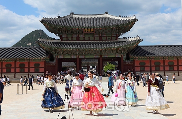 일본 여름 축제처럼 한국도 전통복 입고 하는 대표 축제 있었으면 하는 달글 | 인스티즈