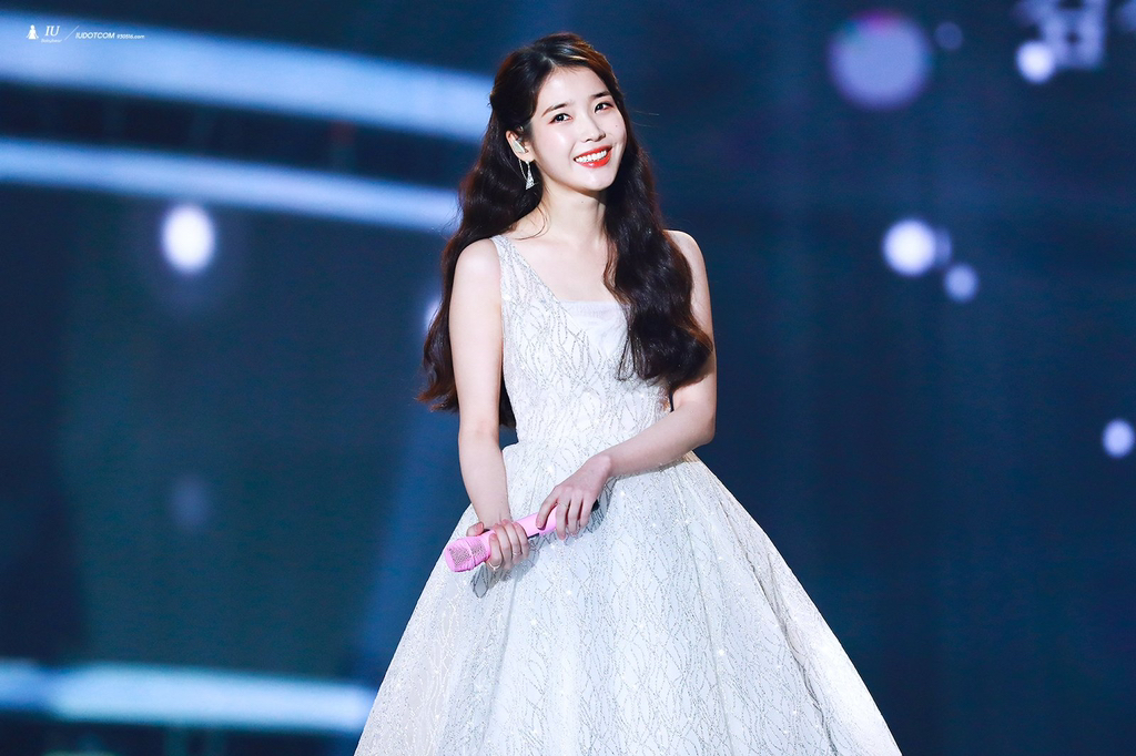 인상깊었던 아이유 수상소감 모음 | 인스티즈