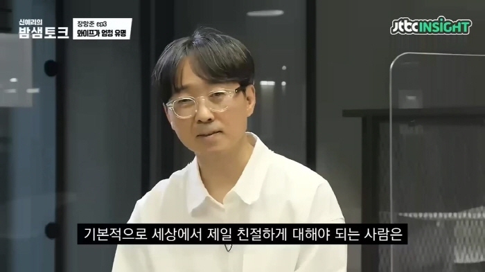 김은희 작가 작품이 잘 안 된다면 그건 다 연출탓이다 | 인스티즈