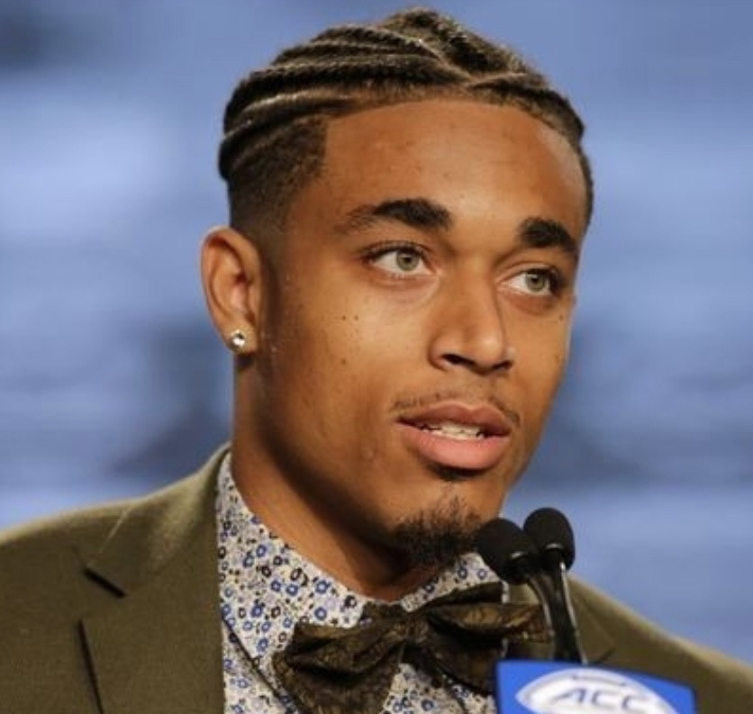 보자마자 함박웃음 짓게 되는 몸 좋은 흑남들 짤털 gif | 인스티즈