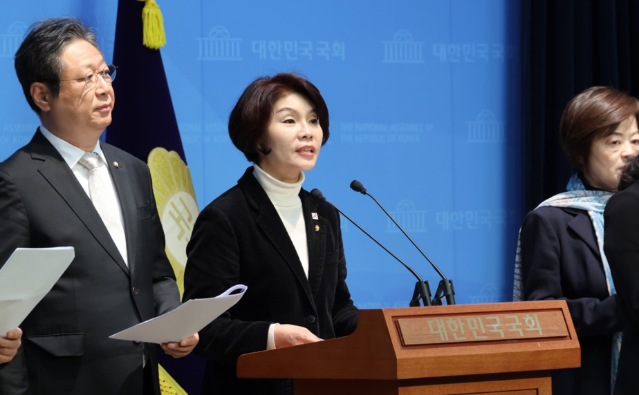 한정애 의원이 말해주는 문재인 대통령 기소 진짜 팩트 (*생활비도 아님)(권칠승, 박범계, 이개호, 이인영, 진선미, 추미애, 황희) | 인스티즈