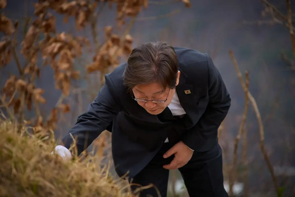 오늘자 어머니 생각에 눈물 흘리는 이재명 | 인스티즈