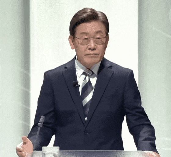 발표할때 교수 반응 뭐가 더 익숙한지 말해보는 달글 | 인스티즈