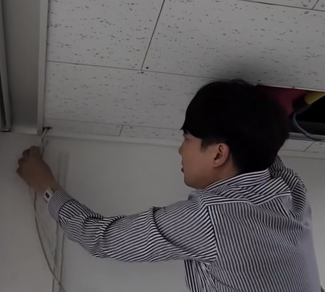 본인이 랜선올리고 텍스뜯는 엔지니어 같다는 국회의원 | 인스티즈