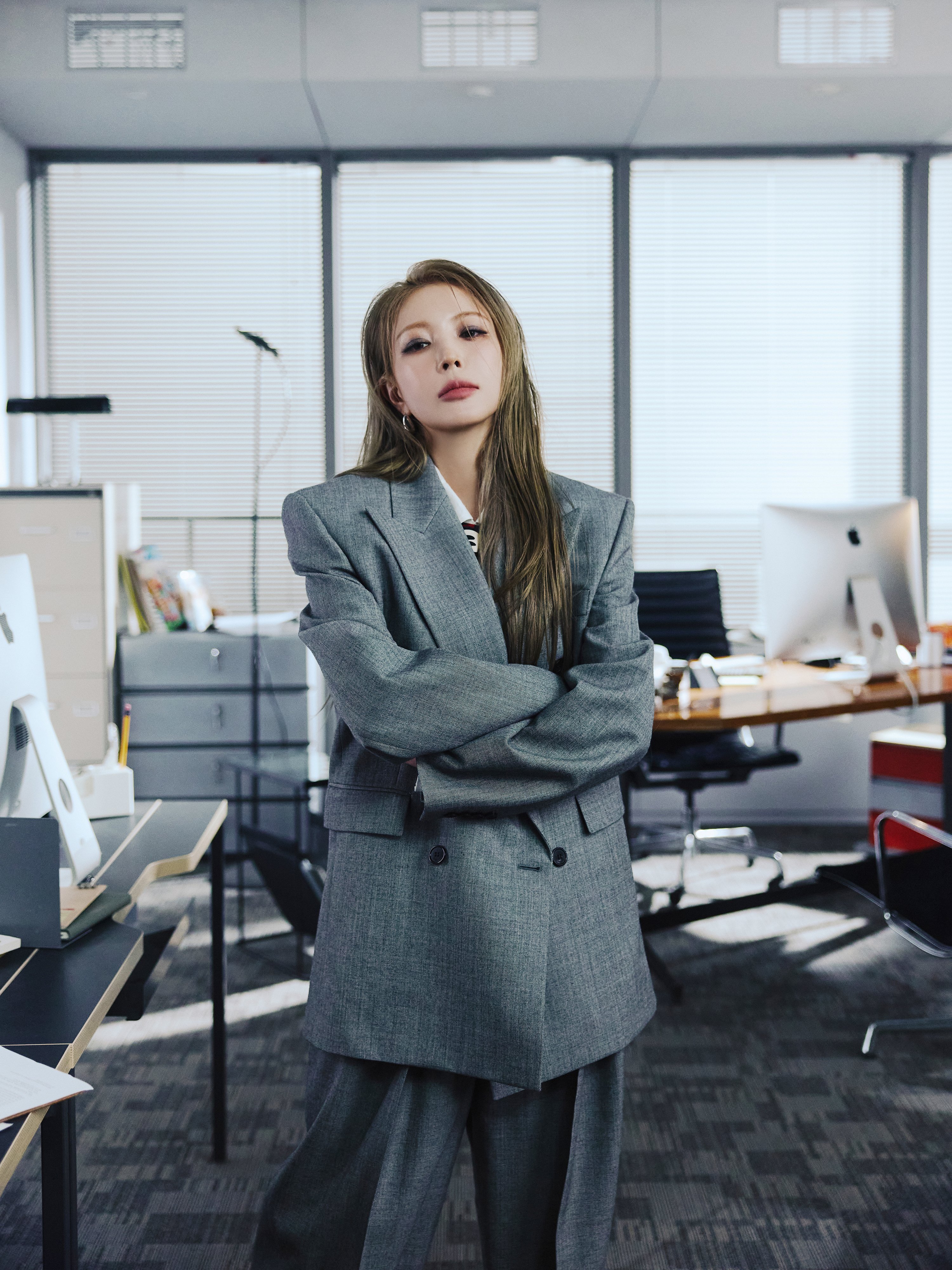 스엠이 니들 취향 몰라서 다 시도해봤어 라고 말하는거 같은 보아 정규 11집 컨셉.jpgif | 인스티즈