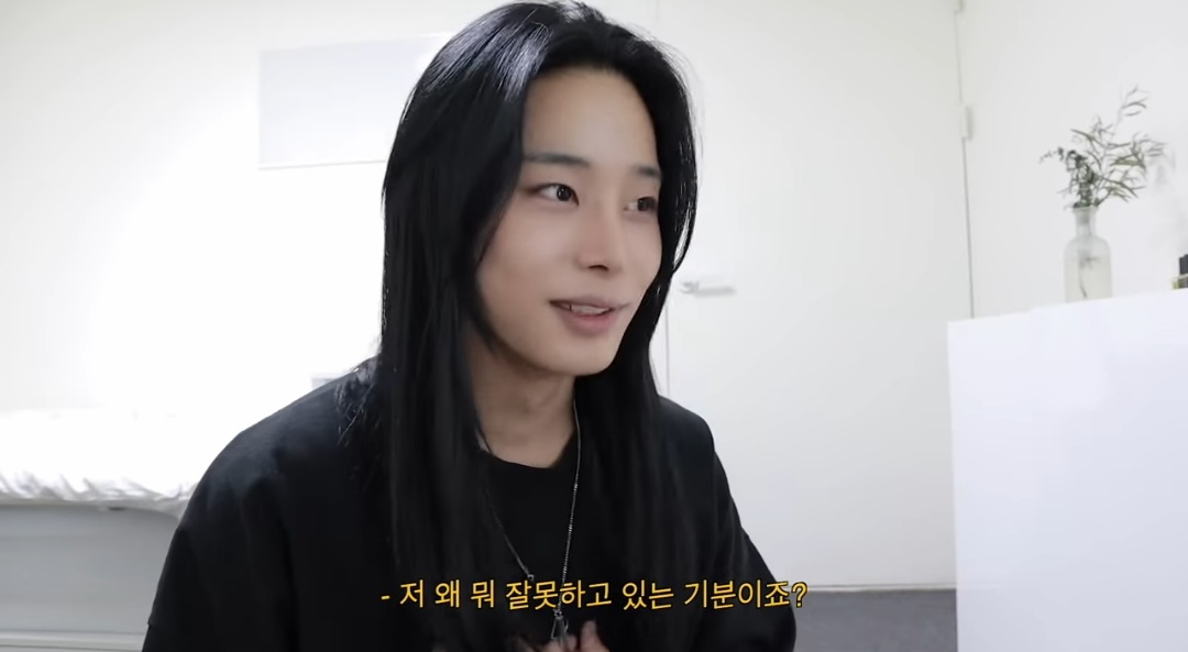 일주일 간 장발로 머리 붙이기 챌린지 한 남자 유투버(+두 번째 도전) | 인스티즈