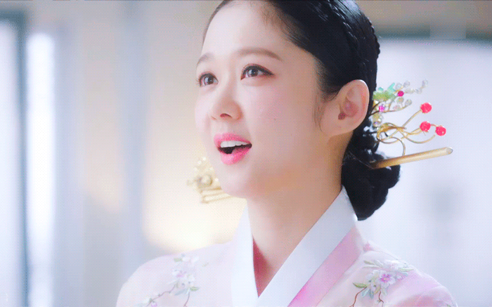 드라마 궁 원작자가 처음에 생각했던 채경,이신 역 배우들.gif | 인스티즈