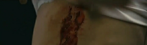 고층 건물 엘리베이터에 갇힌 5명. 이들 중 1명은 사람이 아니다. 데블 | 인스티즈