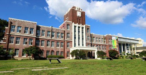 민주화 운동의 흔적을 아직도 기록하고 있는 대학교들 | 인스티즈