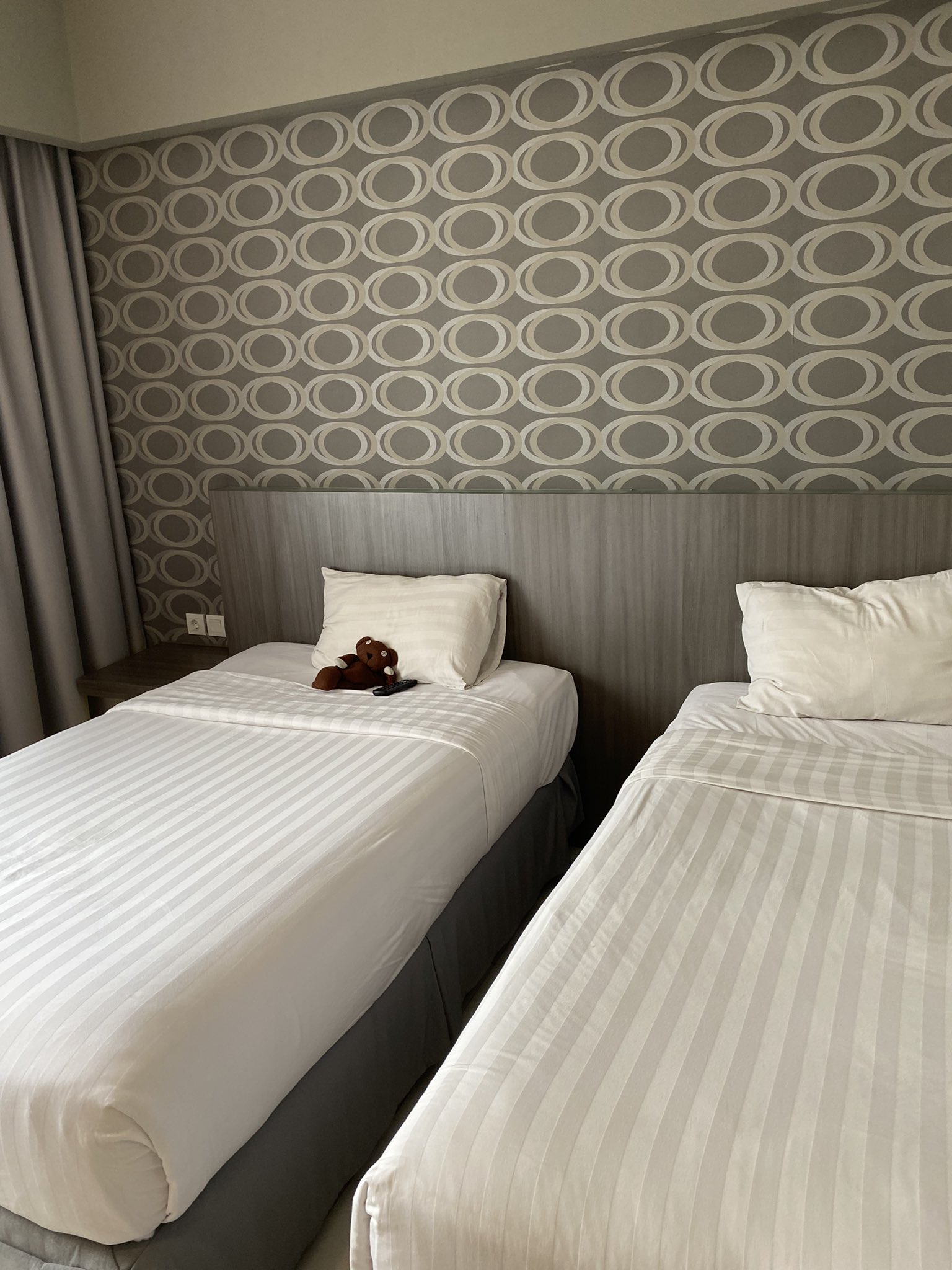 호텔방에 인형 놓고 나갔다 왔더니 직원이 이렇게 해주고 감 | 인스티즈