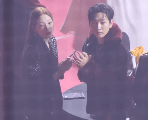 과연 그는 무서웠을까 고마웠을까 DM으로 물어봐줄 여시 찾습니다(feat. 하성운 태연 은혁) | 인스티즈