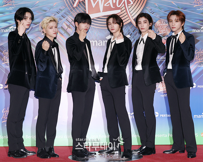 멤버 반 이상이 신장 180 cm 넘는 남자 아이돌 | 인스티즈