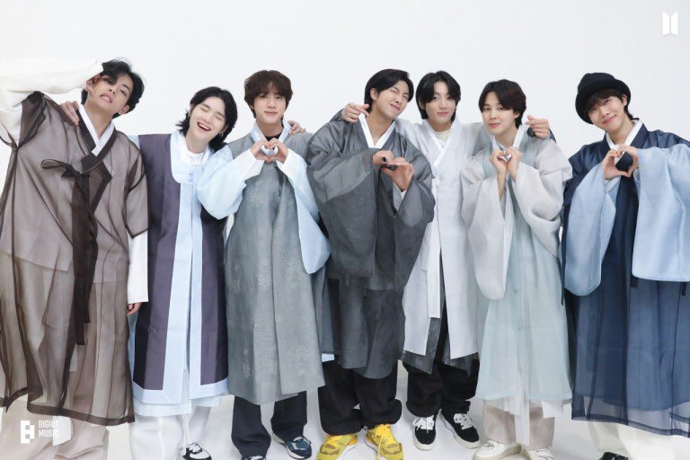 방탄으로 보는 한복 유행 변화.twt | 인스티즈