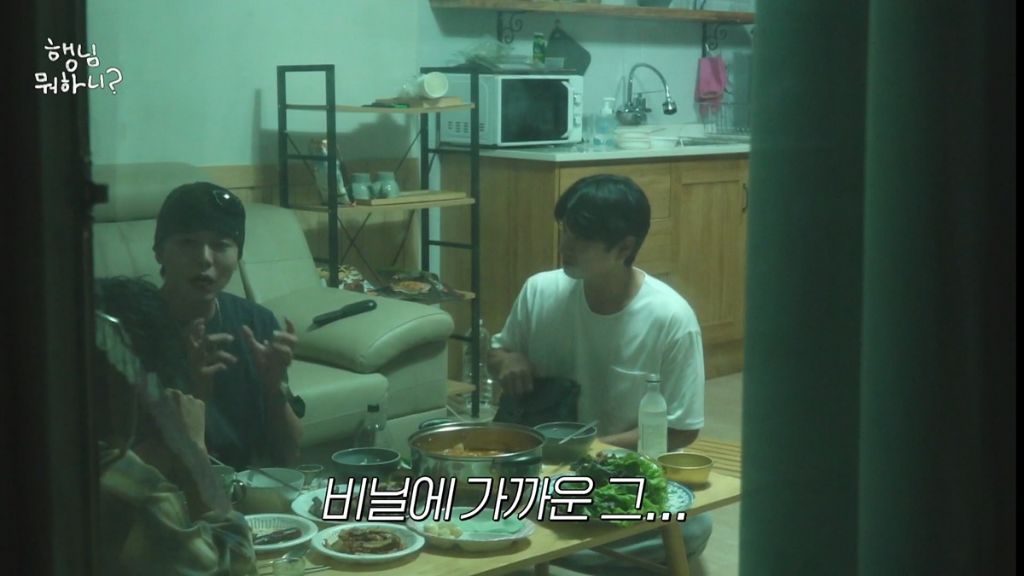 주우재 가방보고 비슷한거 만원짜리 따라서 산 이이경 | 인스티즈