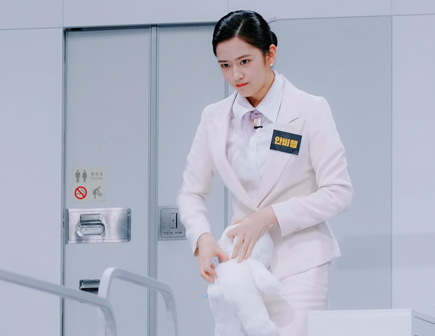 아이브 안유진 고정 예능 캐스팅 비하인드들.jpgif | 인스티즈