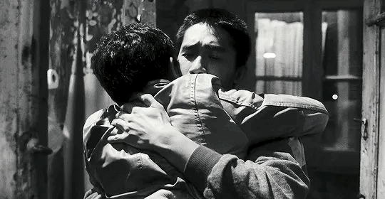 당시 완전 탑스타 남배우 둘이서 지들끼리 구질구질한 퀴어영화 찍음.jpgif | 인스티즈