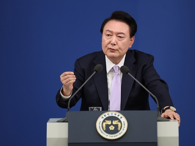 [속보] 윤 대통령 "대통령과 여당이 반대하는 특검은 위헌적" | 인스티즈