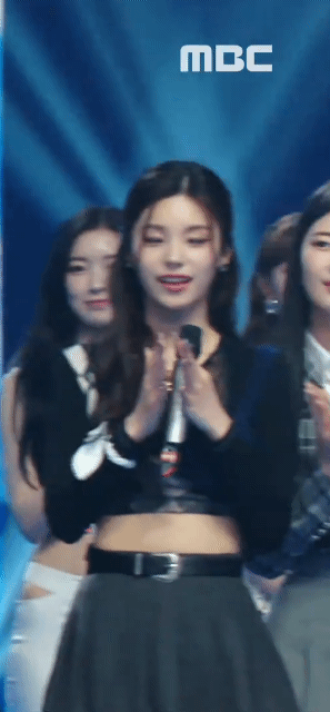 어제 조수미랑 합동무대하던 남돌들 표정..gif | 인스티즈