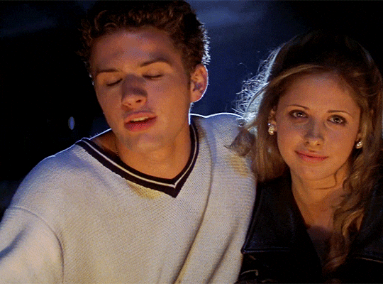 친구들이랑 음주운전으로 뺑소니 사고내서 그냥 시체 바다에 유기하고 잊고 살았는데 | 인스티즈