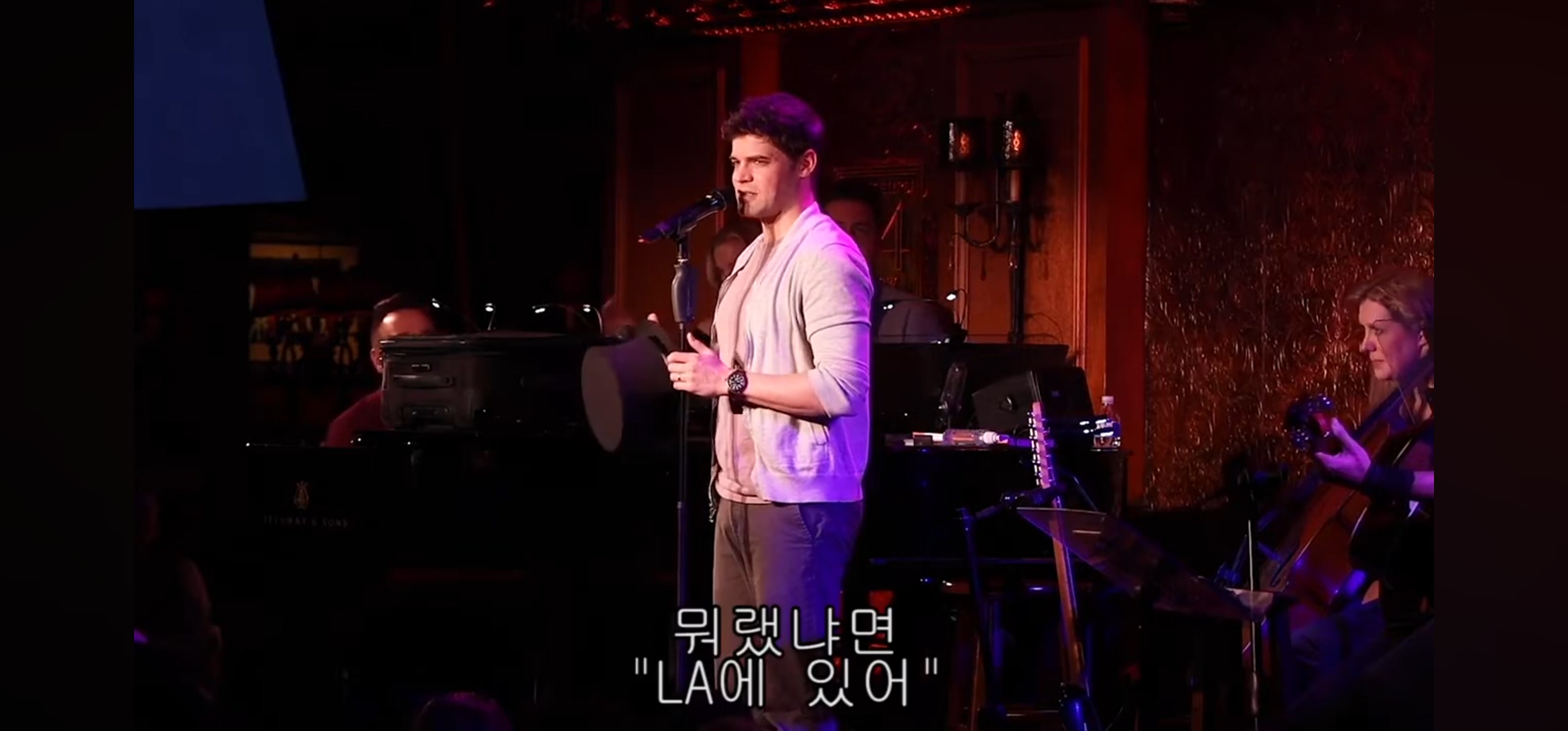 이제 와서 말하지만 휴 잭맨, 잭 에프론 대신 위대한 쇼맨이란 영화를 세상에 나온 게 한 건 나야! 그게 무슨 소리냐고?.jpg | 인스티즈