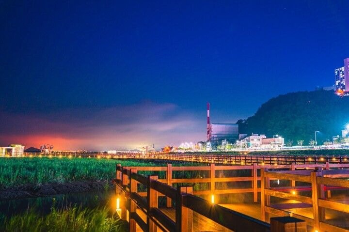 한국에서 가장 유니크한 분위기를 가지고 있는 해수욕장.jpg | 인스티즈