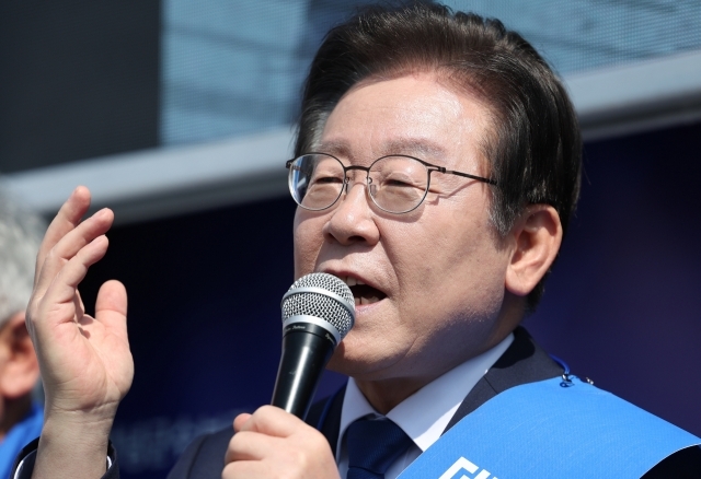 이재명 "尹, 독도 일본땅이라 얘기하면 박차고 나왔어야" | 인스티즈