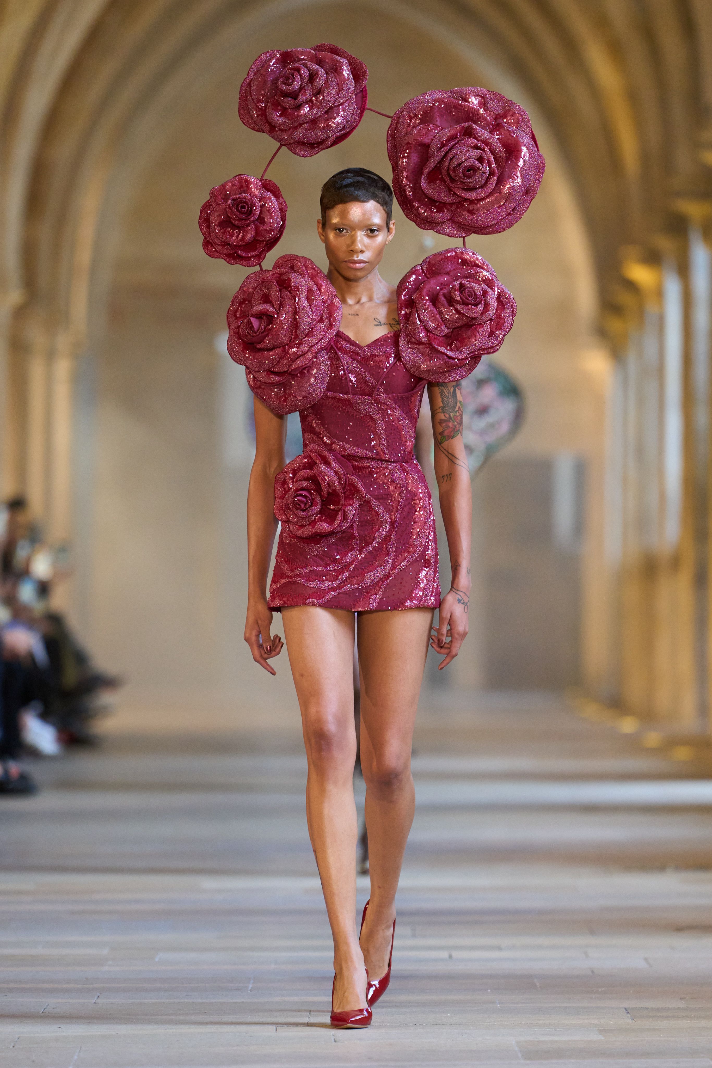 사랑의 과정을 표현했다는 인도 디자이너 신상 드레스 | 인스티즈