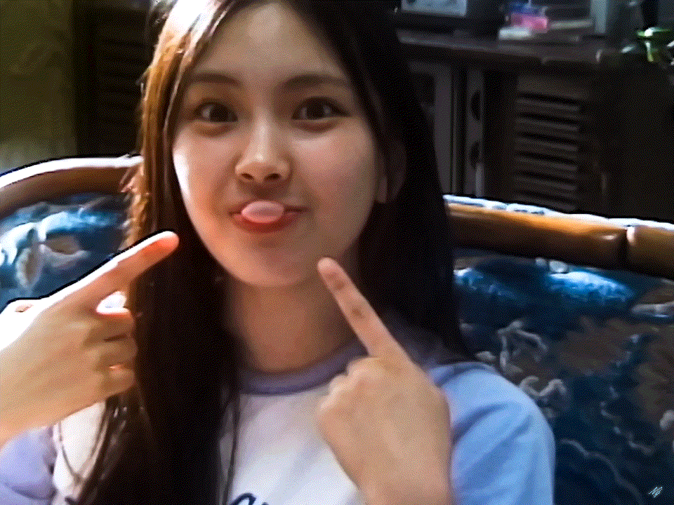 뉴진스 무성의한 리액션 논란 | 인스티즈