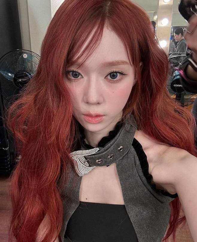 탈색없이 만들었다는 윈터의 레드컬러 헤어.jpg (드라마 활동) - 악플달면 쩌리쩌려버려 - ＊여성시대＊ 차분한 20대들의 알흠다운 공간... 