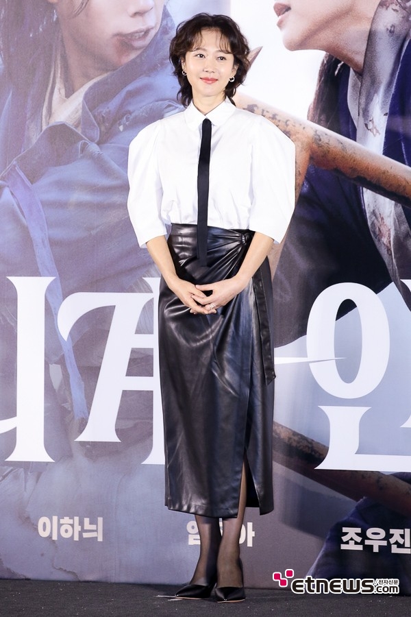 개인적으로 좋아하는 여배우들의 넥타이 패션.jpg | 인스티즈