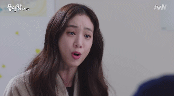 화를 낼 줄 모르는 여주로부터 화를 끌어내는 정신과 의사쌤.gif | 인스티즈
