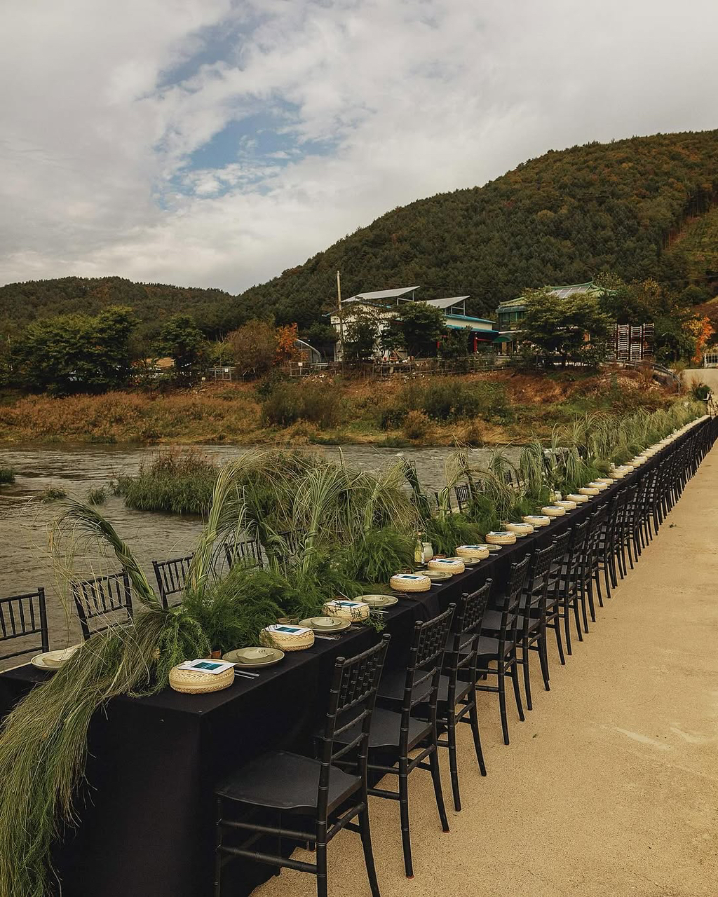 우리나라에서 가장 큰 결혼식장에서 결혼한 커플 | 인스티즈