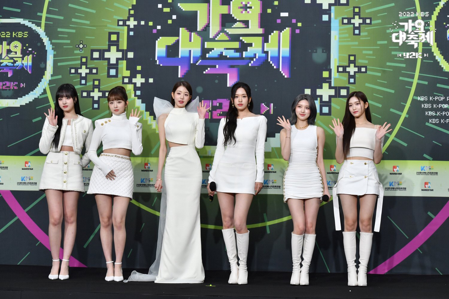 최근 가요대축제 출연 걸그룹 무대의상 .jpg | 인스티즈
