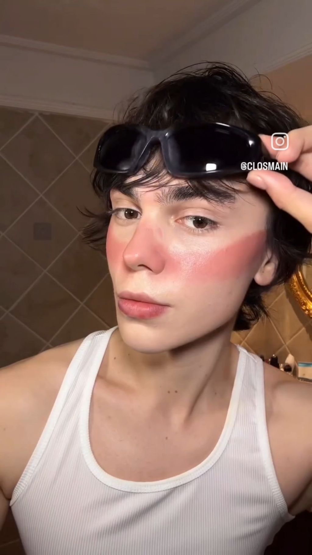 요새 Z세대 사이에서 유행이라는 열사병 메이크업 | 인스티즈