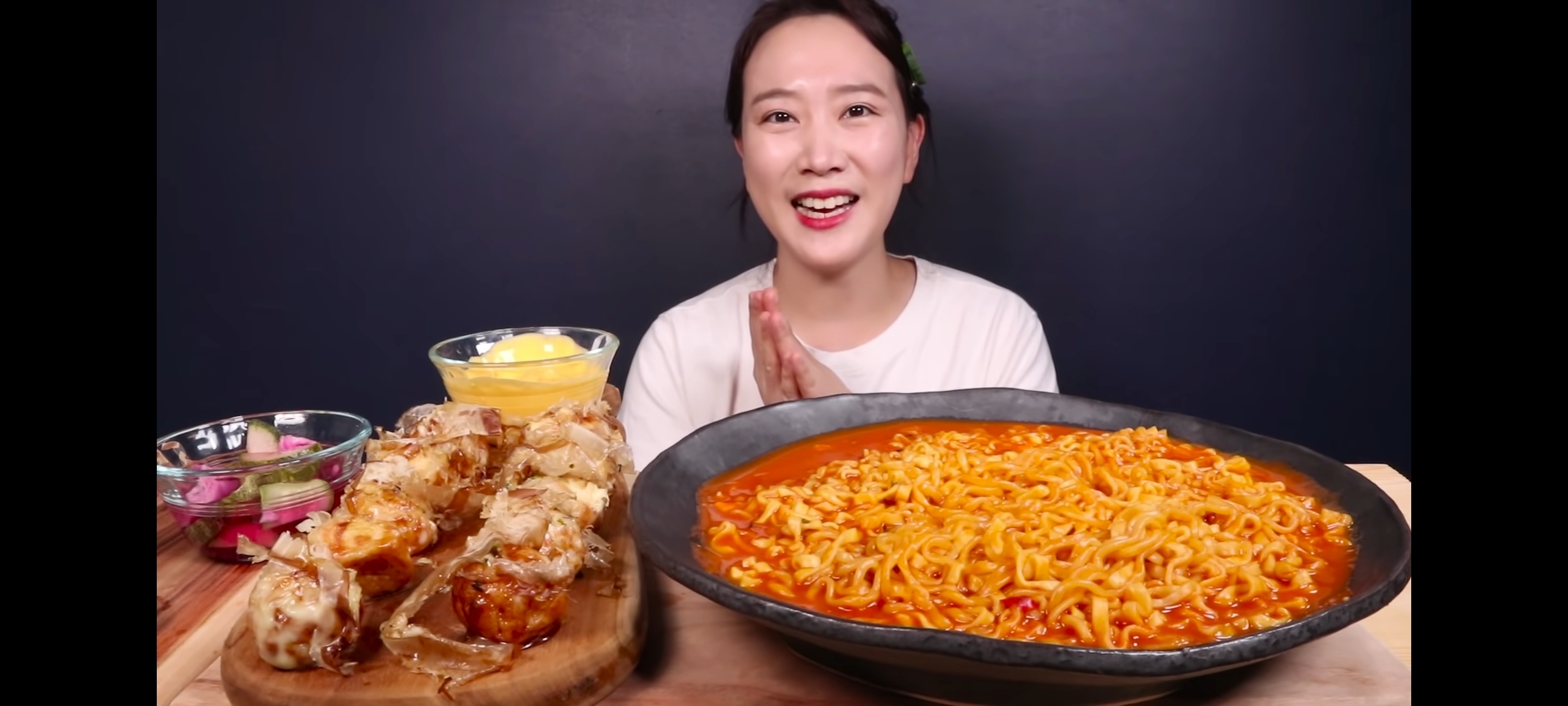 불닭볶음면과 최고의 찰떡 궁합은? | 인스티즈