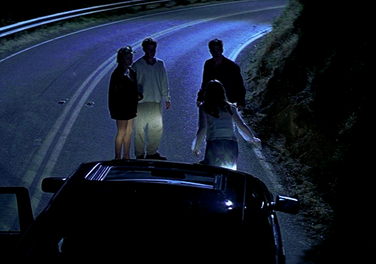 친구들이랑 음주운전으로 뺑소니 사고내서 그냥 시체 바다에 유기하고 잊고 살았는데 | 인스티즈