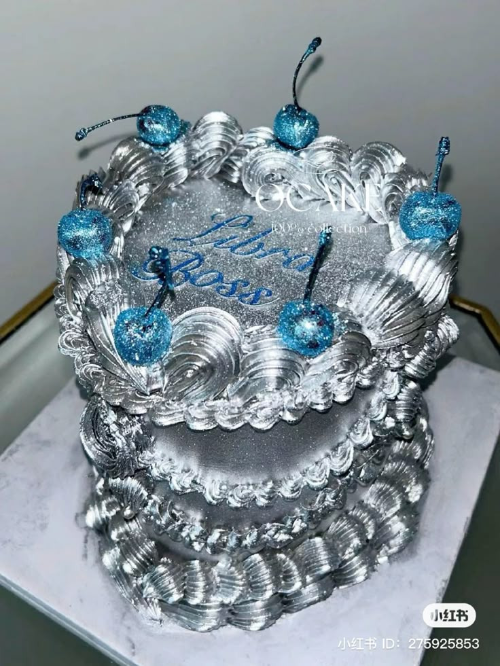 먹으면 펄응가 나올것같은 골드&실버 반짝반짝 펄 케이크들 | 인스티즈