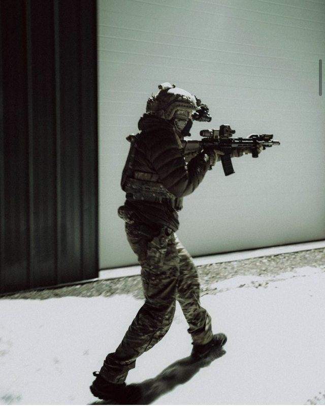 우크라이나에 봉사하러간 미국청년들 근황 | 인스티즈