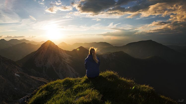 요정 : 여기서 혼자 한달간 숙박하면 5억 지급 | 인스티즈