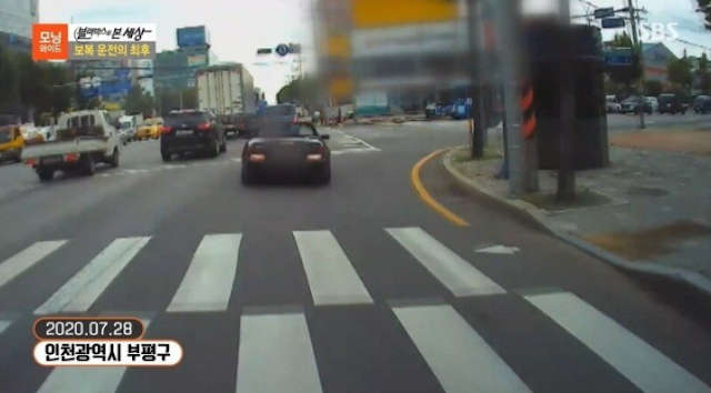 레이 탄 운전자가 키 190cm인거 보고 갑자기 분노조절 잘하는 벤츠 보복운전자 | 인스티즈