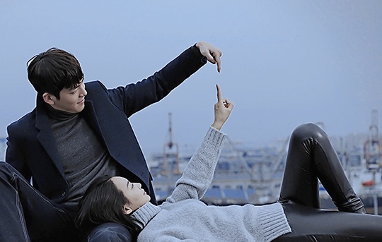 신민아 김우빈 연애 시작하고나서 찍은 광고.jpgif | 인스티즈