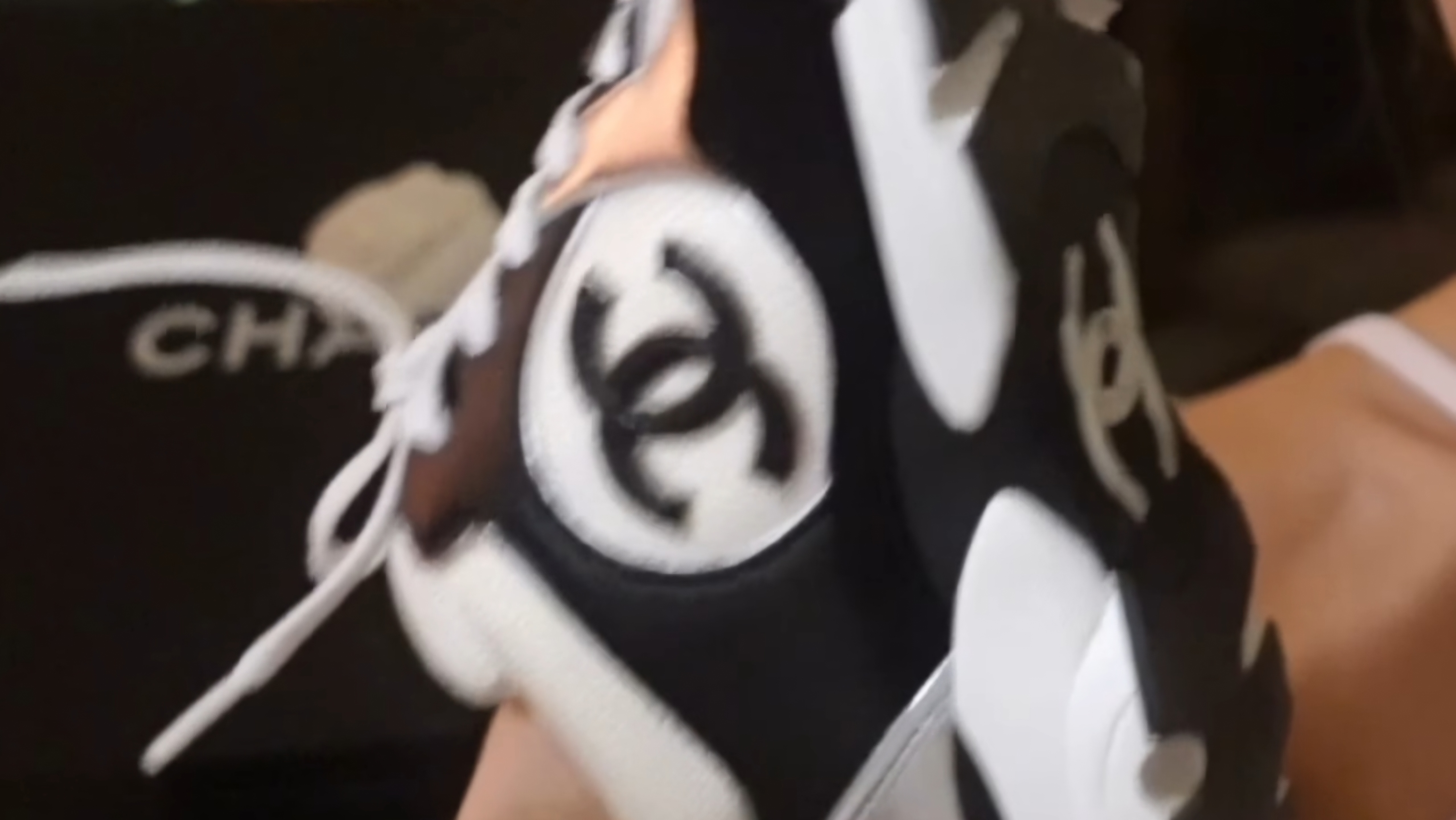 샤넬 운동화 168만원 구매 후기 | 인스티즈