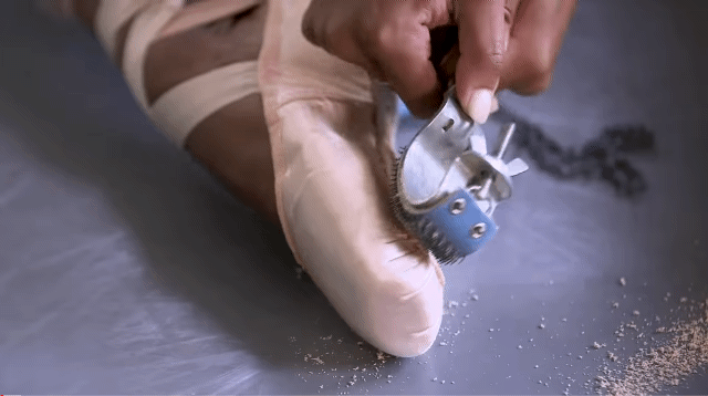 d1bcf7d8f84b9e5a79cbef088c08c299dfa2256d