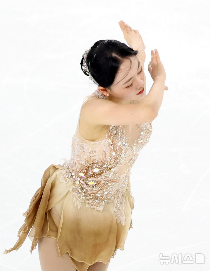 🥇⛸️: 내 건 엄마가 만든 의상이다~🤗 | 인스티즈