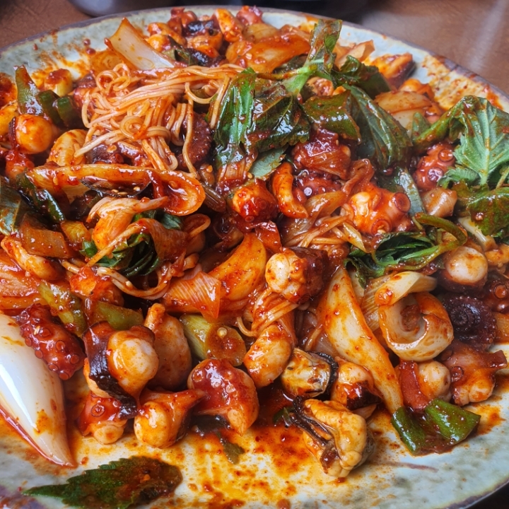 침샘의 번영을 기원하며 - 악플달면 쩌리쩌려버려 - ＊여성시대＊ 차분한 20대들의 알흠다운 공간 침샘의 번영을 기원하며