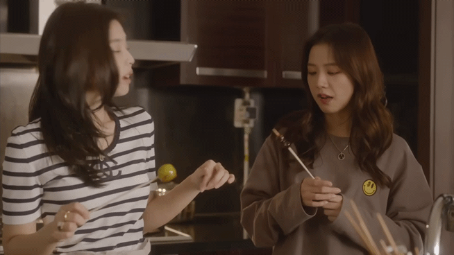 블랙핑크 지수 성격이 보이는 탕후루 만들면서 영어하기 | 인스티즈