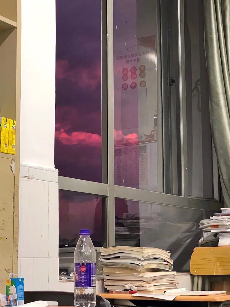 초저녁 걸어가다 넋놓고 올려다보게 되는 날 | 인스티즈