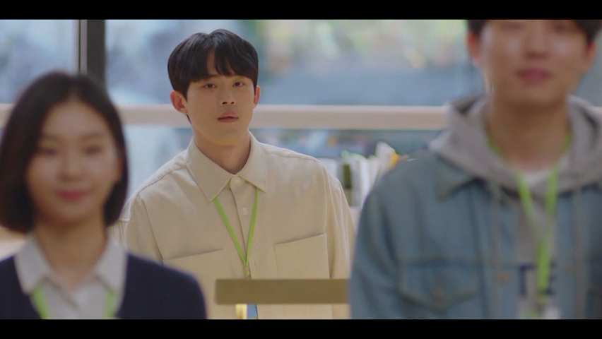 홧김에 회사를 그만두고 프리랜서로 일하게 됐는데요.. 남자 둘이랑 엮이게 생겼어요.. | 인스티즈